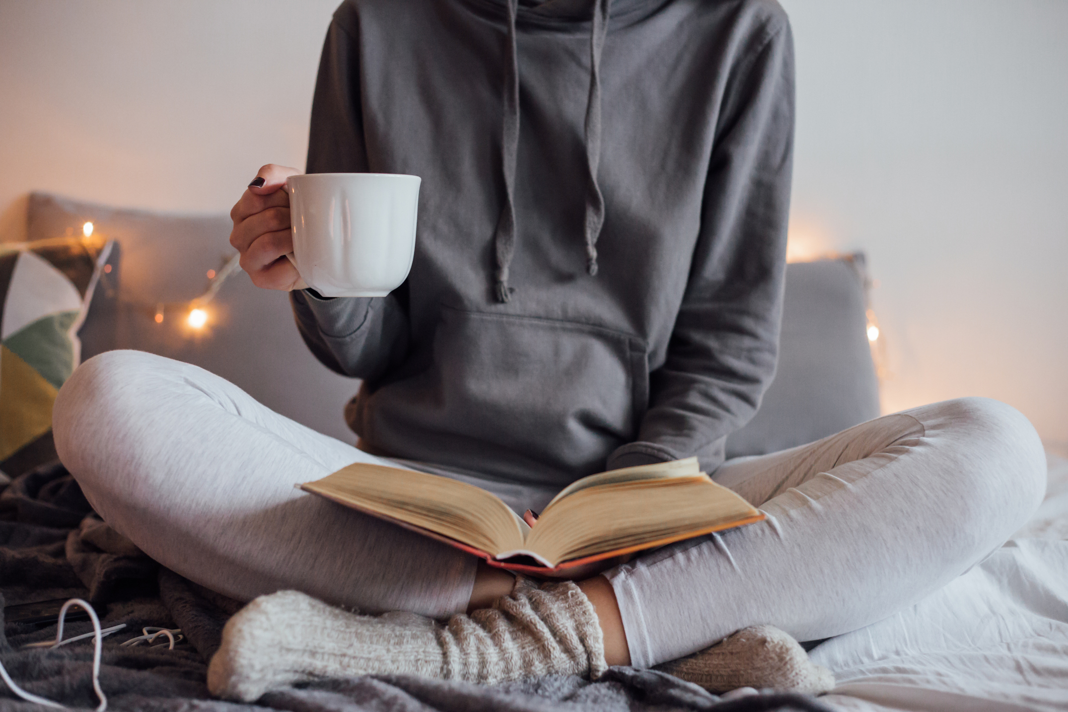 girl reading