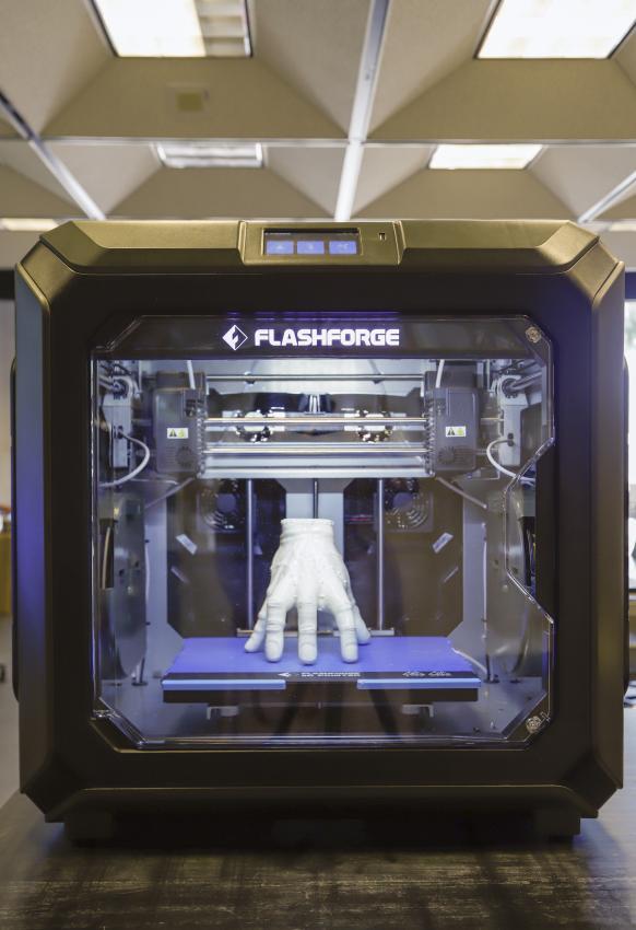 Makerspace – 3D Printer 1: Flashforge Creator 3 Pro Independent Dual Extruder