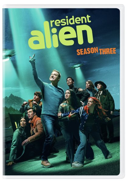 Cover art for Resident alien. Season 3 [DVD videorecording].