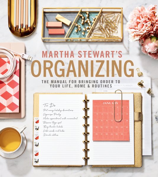 Cover art for Martha Stewart's organizing : the manual for bringing order to your life