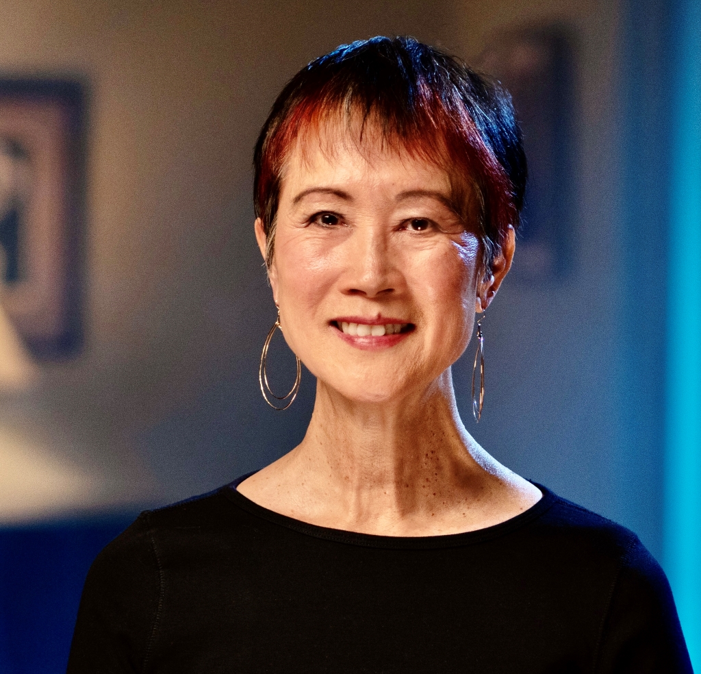 Tess Gerritsen is a New York Times bestselling author and retired physician who writes medical thrillers, suspense novels, and spy thrillers.